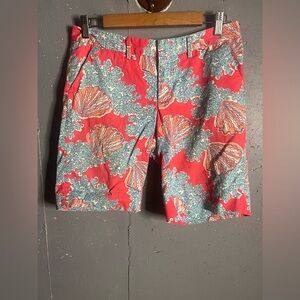 Lilly Pulitzer Avenue Shorts “Carolina” print.  Size 4